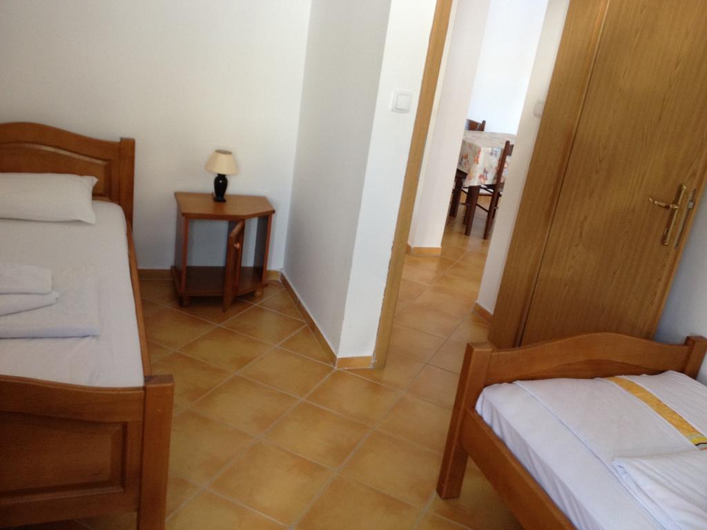 Apartments De Lara Utjeha Quarto foto